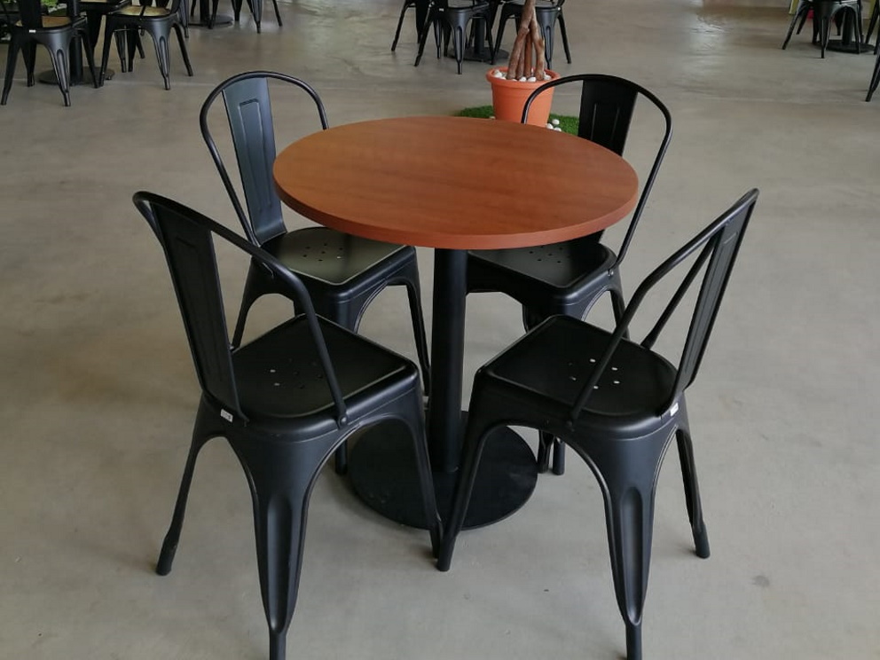 Food Court
